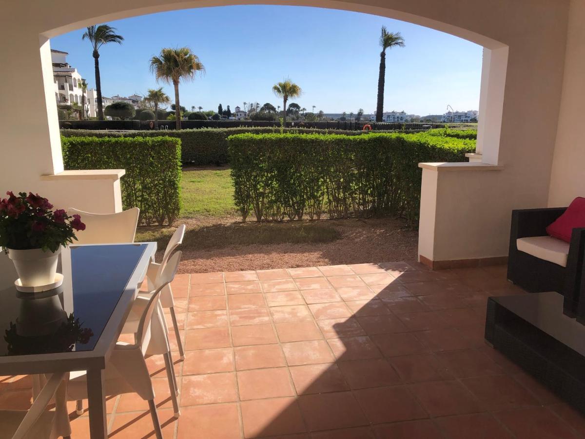 Villa Life . Precioso Bajo Frente Piscina Sucina Extérieur photo
